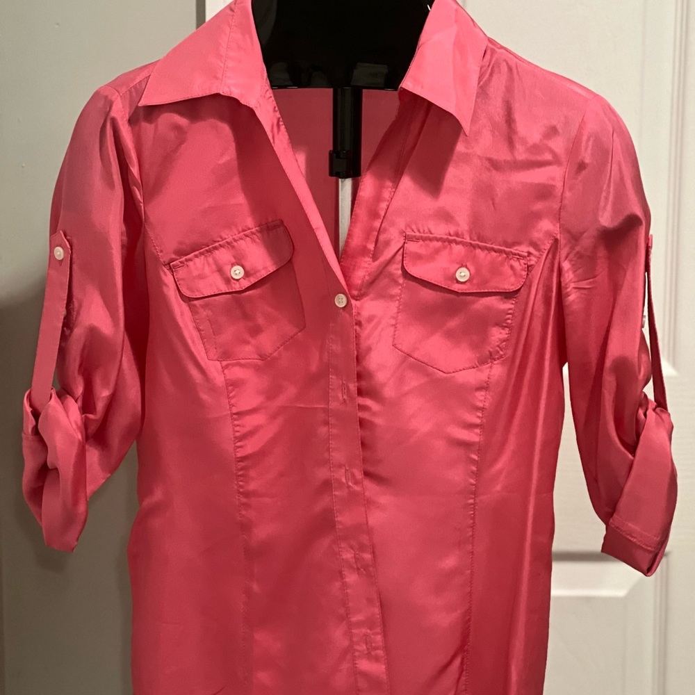 Button up short sleeve pink gently worn excellent condition